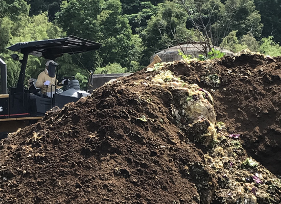 かくはん作業中